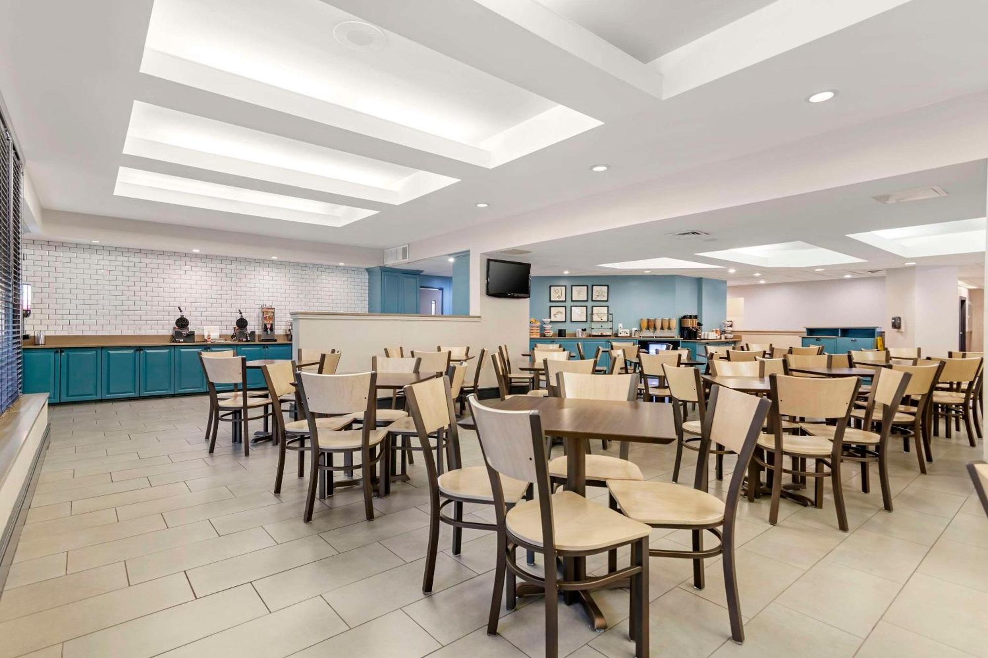Country Inn & Suites By Radisson, Atlanta Galleria-Ballpark, Ga Smyrna Extérieur photo